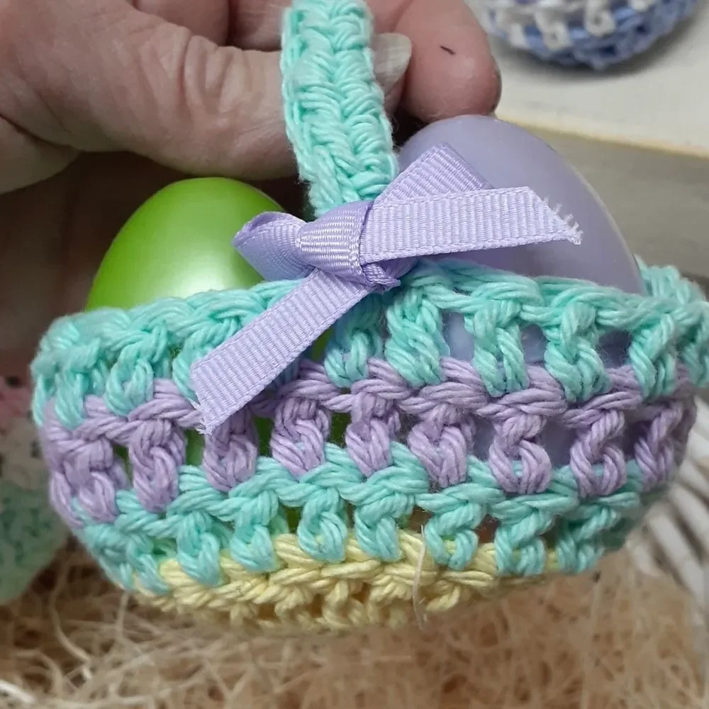 Hand‎ crocheted  mini Easter baskets, bunnies (pick 2)